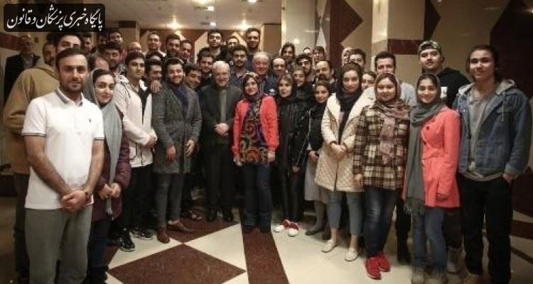 ایران از توانمندی بالایی در کنترل و مهار بیماریهای واگیر برخوردار است ایران از توانمندی بالایی در کنترل و مهار بیماریهای واگیر برخوردار است