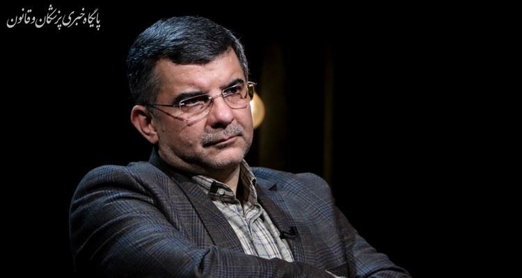 امیرآبادی باید ثابت کند افرادی که معرفی کرده، پرونده پزشکی کرونا دارند امیرآبادی باید ثابت کند افرادی که معرفی کرده، پرونده پزشکی کرونا دارند