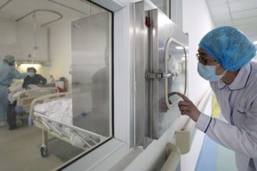 حضور همراه و ملاقات کننده برای بیماران کرونایی بستری در بیمارستان‌ها ممنوع است