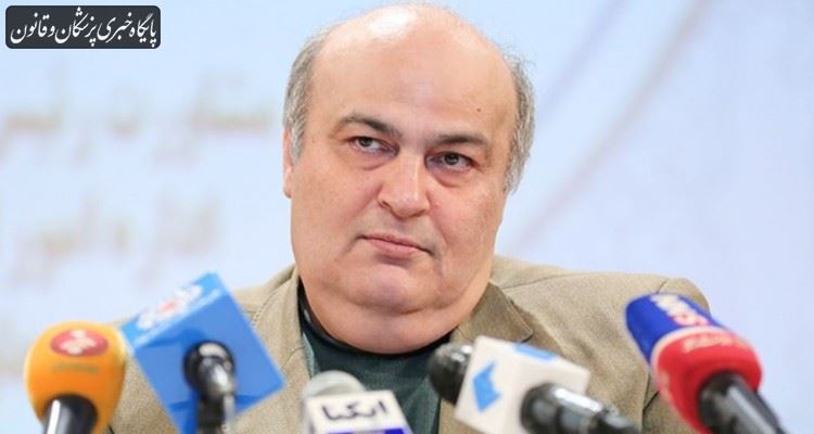 مردم از انجام فعالیتهای غیراورژانسی خارج از خانه خودداری کنند مردم از انجام فعالیتهای غیراورژانسی خارج از خانه خودداری کنند