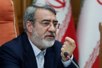 تا کشف دارو و واکسن های موثر برای ویروس کرونا با این خطر مواجه هستیم