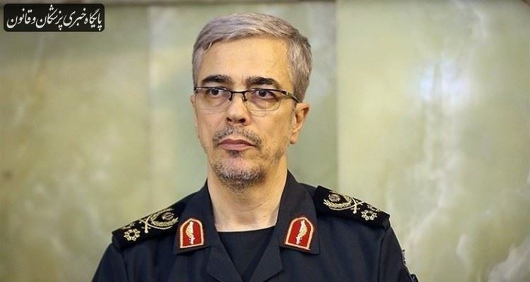 قدردانی رئیس ستاد کل نیروهای مسلح از کادر درمانی کشور قدردانی رئیس ستاد کل نیروهای مسلح از کادر درمانی کشور