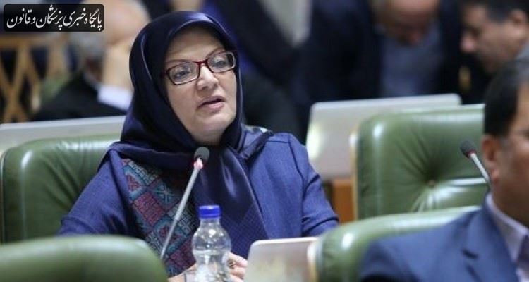 روزانه بین ۷۰ تا بالای ۱۰۰ نفر در تهران بر اثر ابتلا به کرونا دفن میشوند روزانه بین ۷۰ تا بالای ۱۰۰ نفر در تهران بر اثر ابتلا به کرونا دفن میشوند