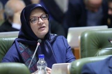 در روزهای اوج کرونا، روزانه بیش از ۱۰۰ مورد مرگ در تهران اتفاق می‌افتاد