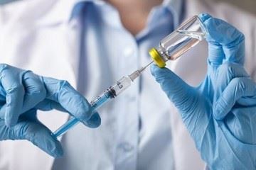 خدمات واکسیناسیون را در شرایط کرونایی به تعویق نیندازید