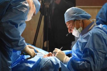 جراحی دیجیتال عوارض پزشکی ناشی از ایمپلنت را کاهش می‌دهد