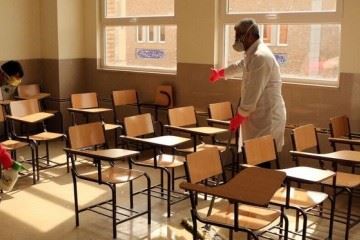 درخصوص بازگشایی مدارس و دانشگاه‌ها تصمیم جدیدی گرفته نشده است