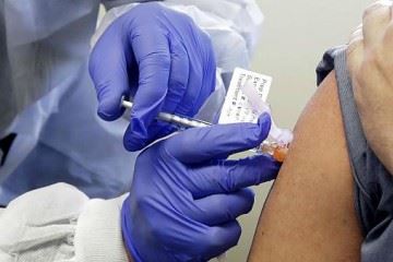 آزمایش واکسن کرونا روی انسان در آمریکا آغاز شد