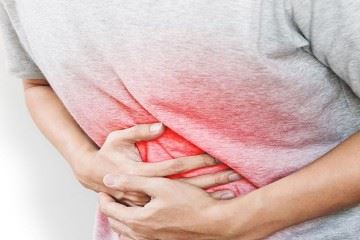 مصرف چه مواد غذایی سبب تشدید ریفلاکس می‌شود؟