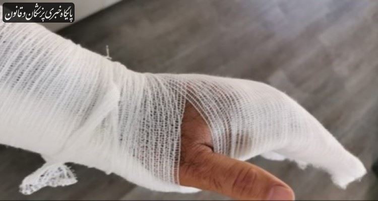 ضرب و شتم یک پزشک متخصص چشم توسط همراهان بیمار ضرب و شتم یک پزشک متخصص چشم توسط همراهان بیمار