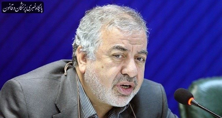 دولت با نظارت دقیق بر نحوه توزیع ماسک مانع ایجاد بازار سیاه فروش شود دولت با نظارت دقیق بر نحوه توزیع ماسک مانع ایجاد بازار سیاه فروش شود
