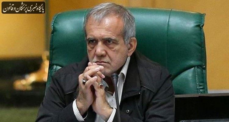 اگر از روز اول قم را محدود میکردیم، کرونا منتشر نمیشد اگر از روز اول قم را محدود میکردیم، کرونا منتشر نمیشد