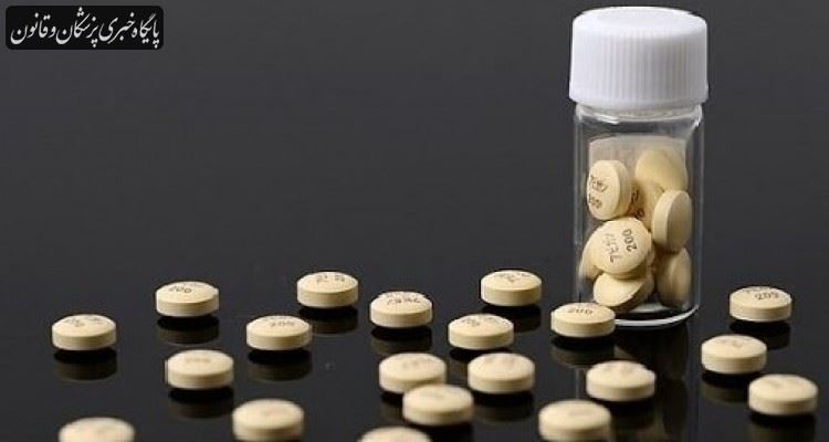 تلاش میکنیم داروهای درمان کرونا را تحت پوشش بیمه قرار دهیم تلاش میکنیم داروهای درمان کرونا را تحت پوشش بیمه قرار دهیم