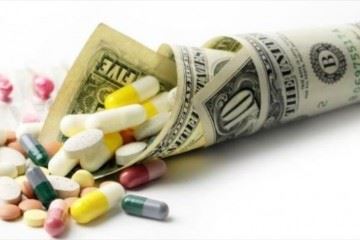 حمایت بیمه‌ای جایگزین مناسب ارز ۴۲۰۰ تومانی دارو