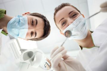 آنچه باعث ترس از مراجعه به دندانپزشکی می‌شود