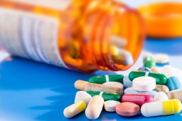 تدوین ۳۰ استاندارد دارویی جدید تا پایان سال