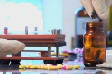 مهم‌ترین مشکلات و چالش های داروسازان بالینی در بیمارستان‌ها
