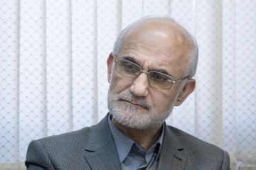 کار تیمی و مشترک در خصوص مدیریت بیماری کرونا دیده نمی‌شود