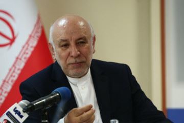 ۳۰ درصد از انتقال بیماری کرونا در جامعه توسط دورهمی های خانوادگی بود