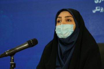 درمان‌ تمام بیماران کرونایی در کشور یکسان است