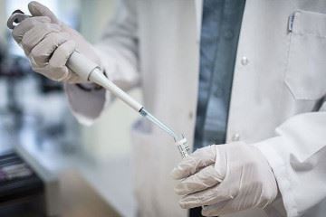آزمایش‌های امیدبخش روی نوعی داروی کرونا در اسپانیا