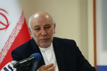 ما مسئول سقوط مردم بیمار در سیاهچال "فقر و بیماری" در حوزه سرطان هستیم