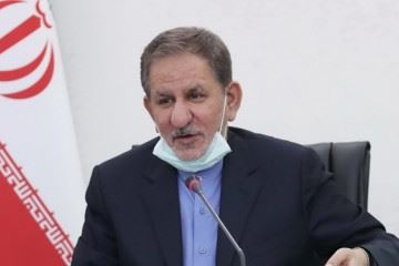 با وجود فشارهای اقتصادی برای تامین واکسن محدودیت نداریم
