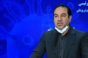 مخاطرات اجتماعی در ابتدا متوجه مردان جامعه می‌شود