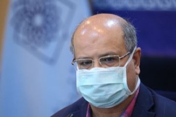 استفاده از ماسک به تنهایی برای مقابله با کرونا کافی نیست