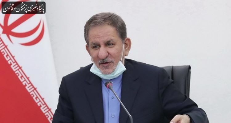 واکسیناسیون همگانی و رایگان مطالبه به حق مردم است واکسیناسیون همگانی و رایگان مطالبه به حق مردم است