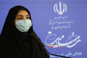 نیازی به مراجعه حضوری به پایگاه‌های سلامت جهت ثبت نام واکسیناسیون کووید ۱۹ نیست