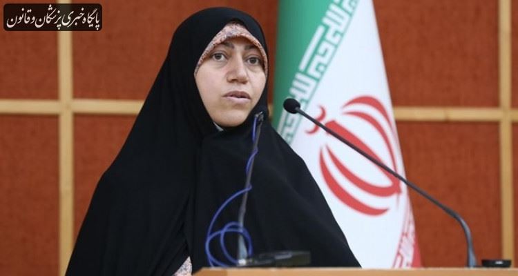 توزیع رایگان واکسن کرونا مورد تاکید دولت و مجلس است توزیع رایگان واکسن کرونا مورد تاکید دولت و مجلس است