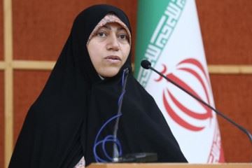 توزیع رایگان واکسن کرونا مورد تاکید دولت و مجلس است