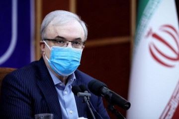 واکسیناسیون را برای همه گروه‌های هدف طبق سند ملی دنبال می‌کنیم