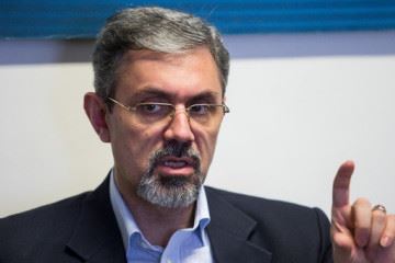 در خوشبینانه‌ترین حالت تا ۲ سال دیگر گرفتار کرونا هستیم