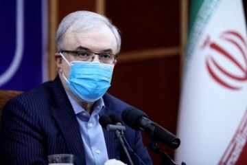 در مناظره دیروز هم از راست خوردیم و هم از چپ