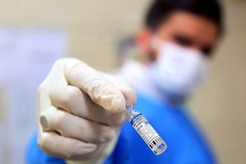 بهبودیافتگان کرونا ۶ هفته پس از بهبود بیماری واکسن کرونا را تزریق کنند
