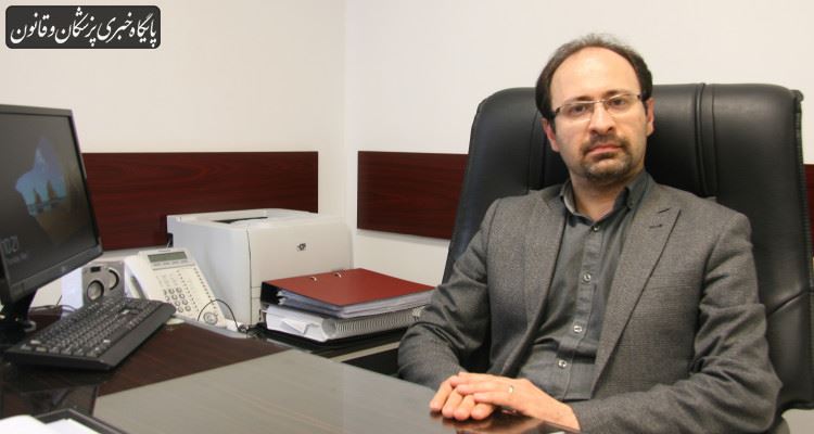نیروهای شهرداری با عوامل سازندهی فضایی جدید بیمارستان شهدای تجریش درگیر شدند نیروهای شهرداری با عوامل سازندهی فضایی جدید بیمارستان شهدای تجریش درگیر شدند