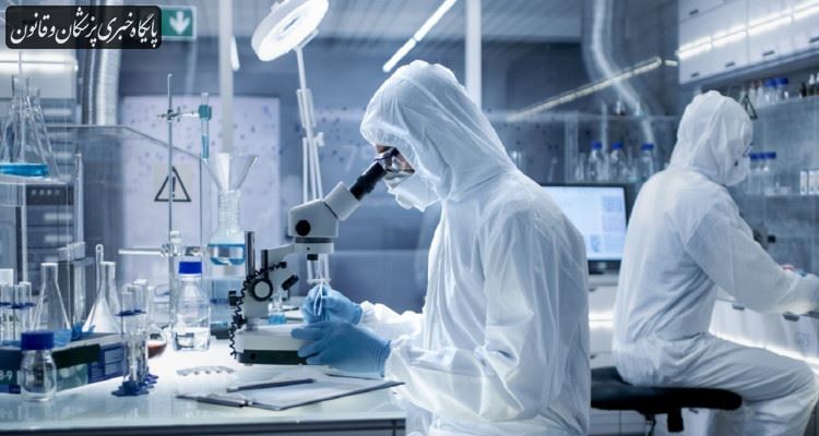 آزمایشگاهی در انگلیس در تعقیب گونههای جدید کرونا آزمایشگاهی در انگلیس در تعقیب گونههای جدید کرونا