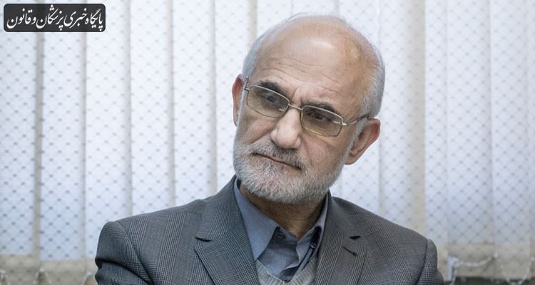 درصد قابل توجهی از کادر پزشکی نسبت به حقوق خود آگاهی ندارند درصد قابل توجهی از کادر پزشکی نسبت به حقوق خود آگاهی ندارند