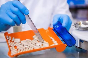 تولید ۷۱ درصد مواد اولیه دارویی در ایران