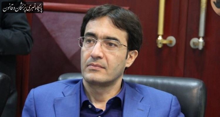 حدود ۱۸ تن دارو و مواد اولیه مرتبط با کرونا در گمرک امام خمینی وجود دارد