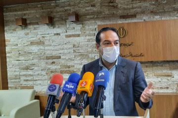 تا پایان شهریور قطعا حدود ۳۰ میلیون دُز واکسن وارداتی خواهیم داشت