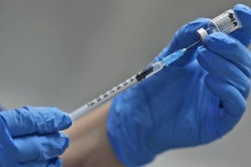 افت روند واکسیناسیون در آخر هفته‌ها " اینفوگرافیک "