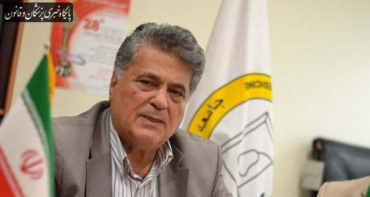 آینده خوبی برای کنترل کرونا در کشور پیش بینی نمی‌کنم