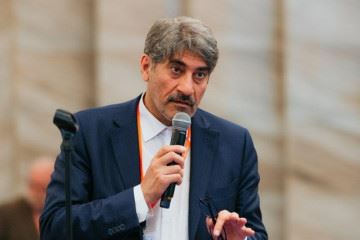 شرایط ماندگاری برای پزشکان در مناطق محروم وجود ندارد