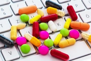 چرا برخورد لازم با اپلیکیشن‌های فروش اینترنتی دارو انجام نمی‌شود؟