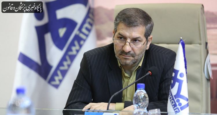 باید یاد بگیریم با کرونا زندگی کنیم باید یاد بگیریم با کرونا زندگی کنیم