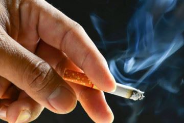 تاثیر مصرف سیگار بر آسیب شبکیه چشم و نابینایی
