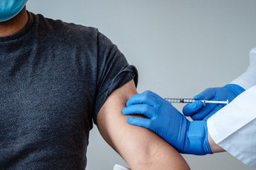 واکسیناسیون بیش از ۷۰ درصد دانش‌آموزان علیه کرونا